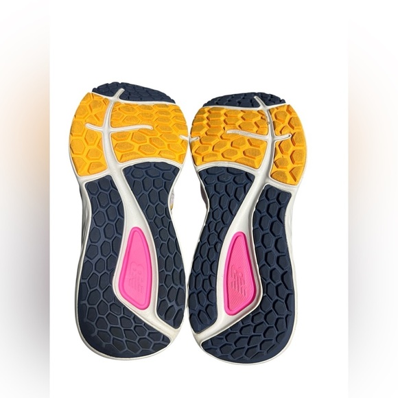 New Balance Fresh Foam W680CE7  Libra Vibrant Pink Size 8.5 - Picture 4 of 11